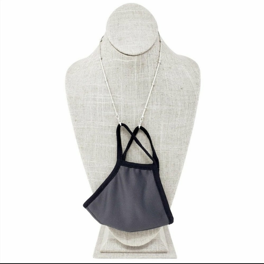 Serpentine and Ball Mask Chain